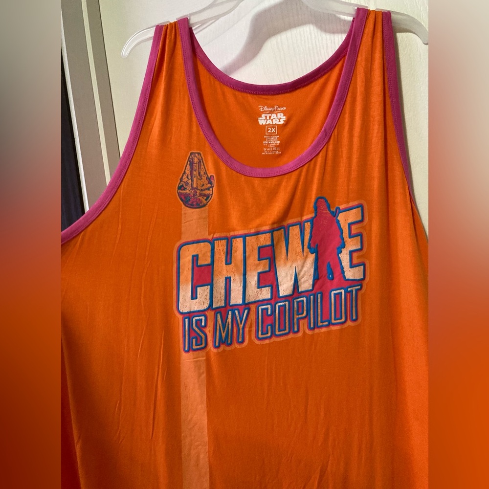 Plus size tank top - Picture 3 of 4